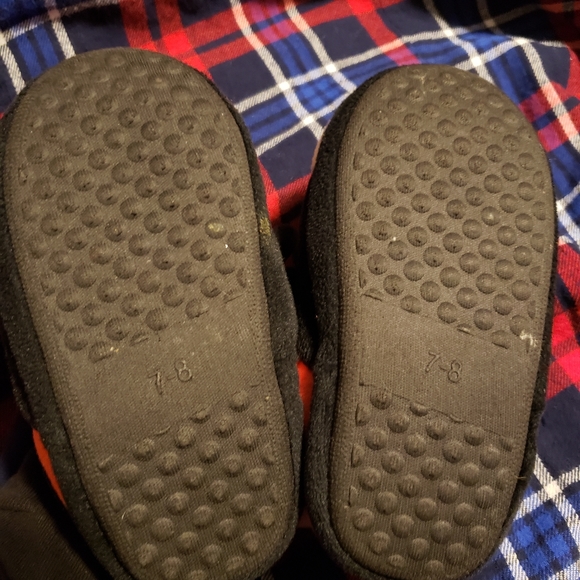 Mickey Slippers - Picture 3 of 3